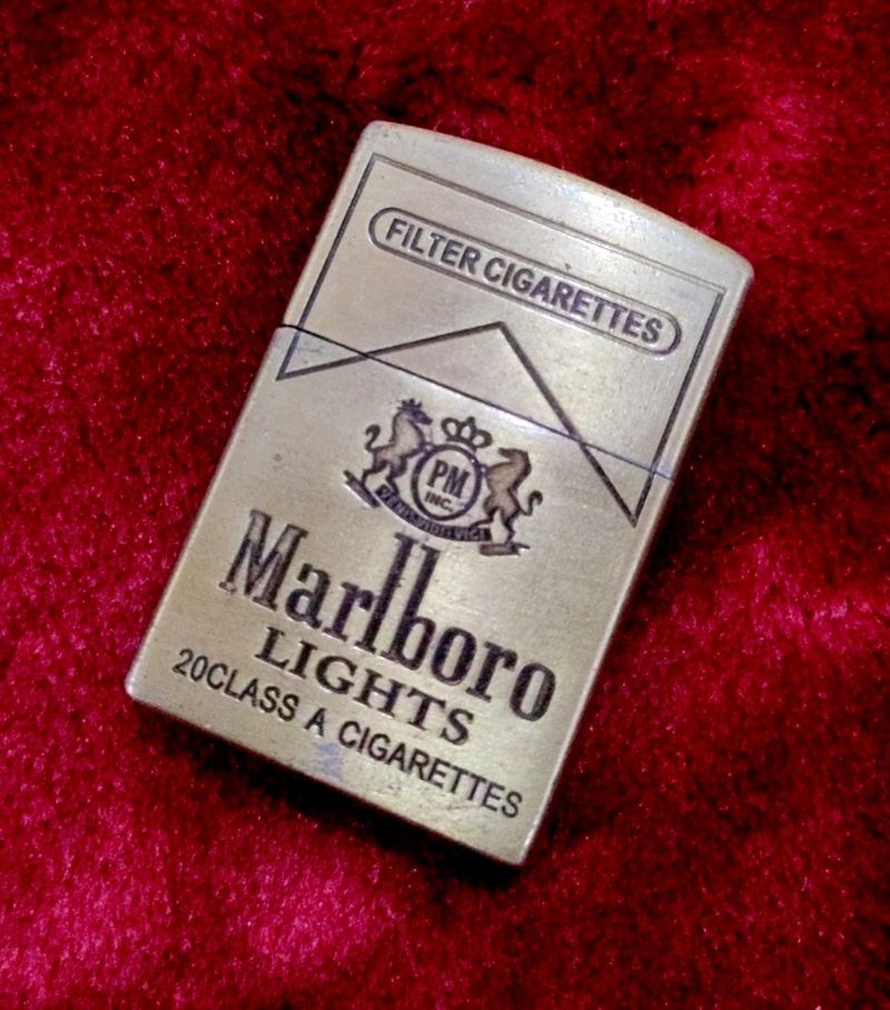 Marlboro Lights Gold Shape Pocket Lighter