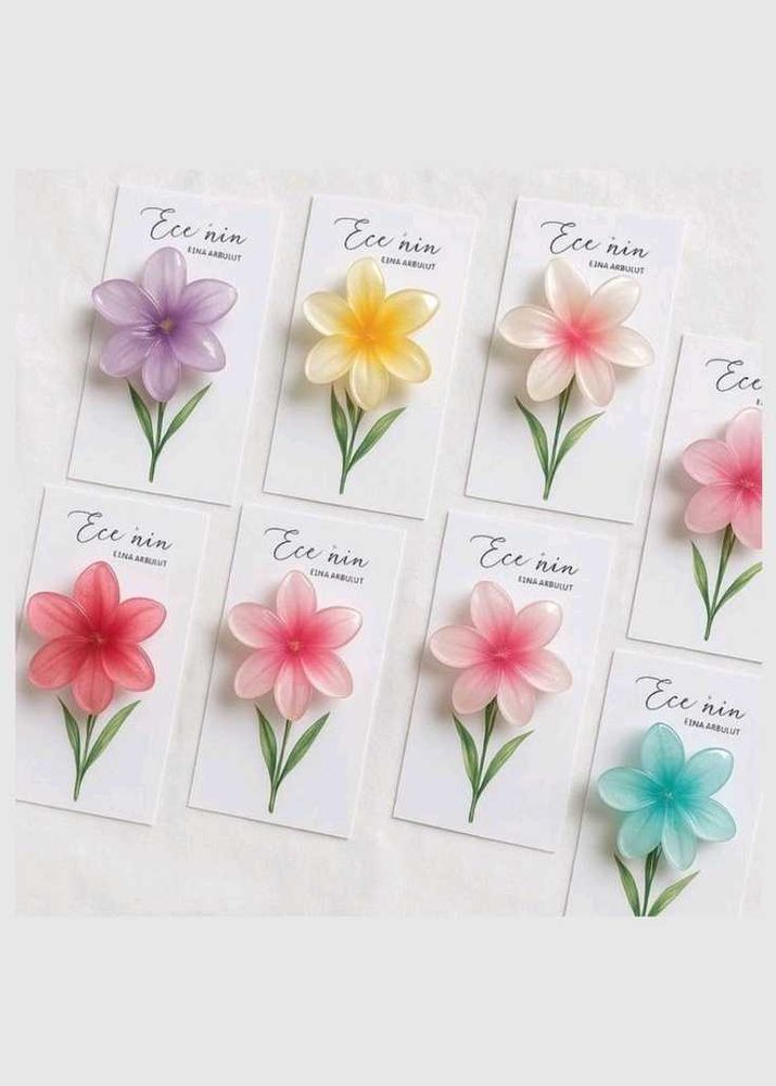 Ece Nin Flower Hair Clip Set