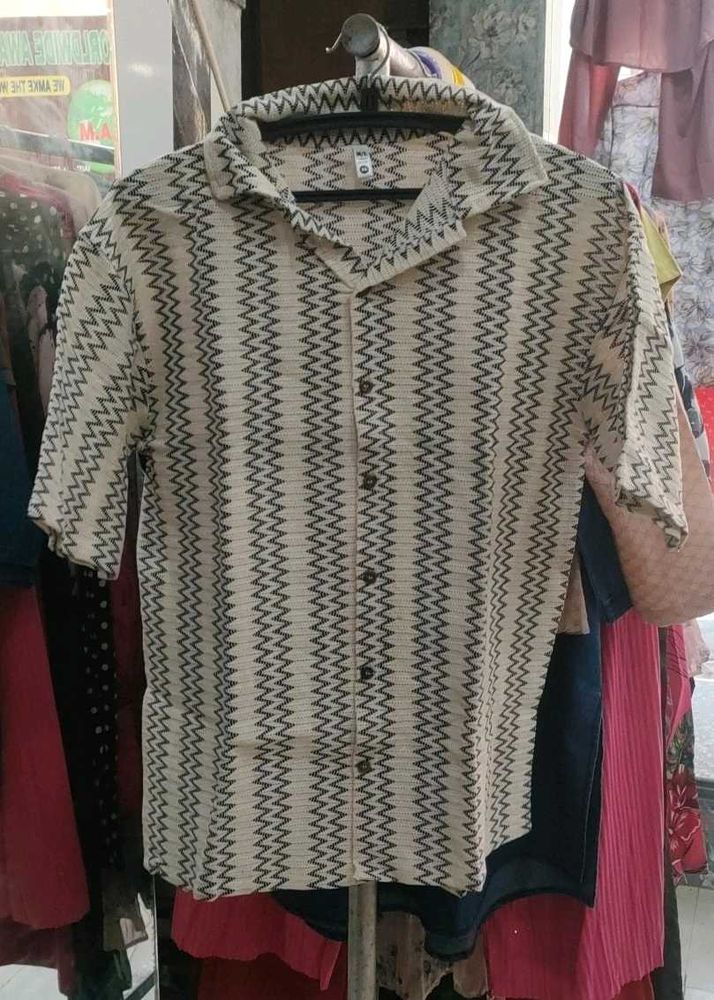 Patterned Button-Down Shirt