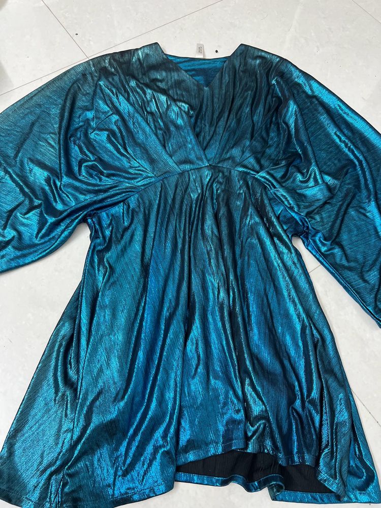 Shimmering Teal Party Dress
