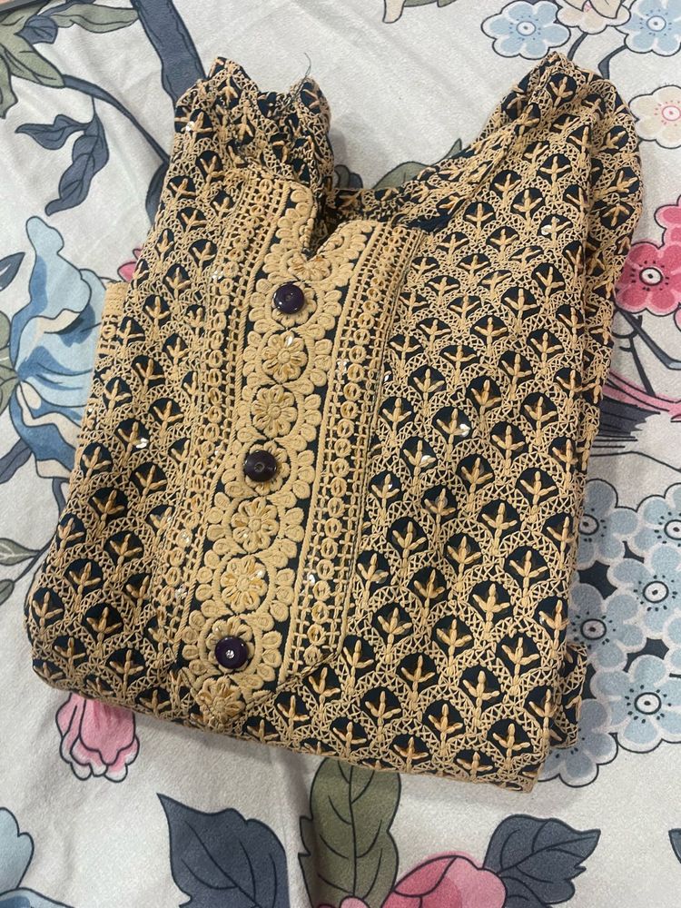 Elegant Embroidered Kurta