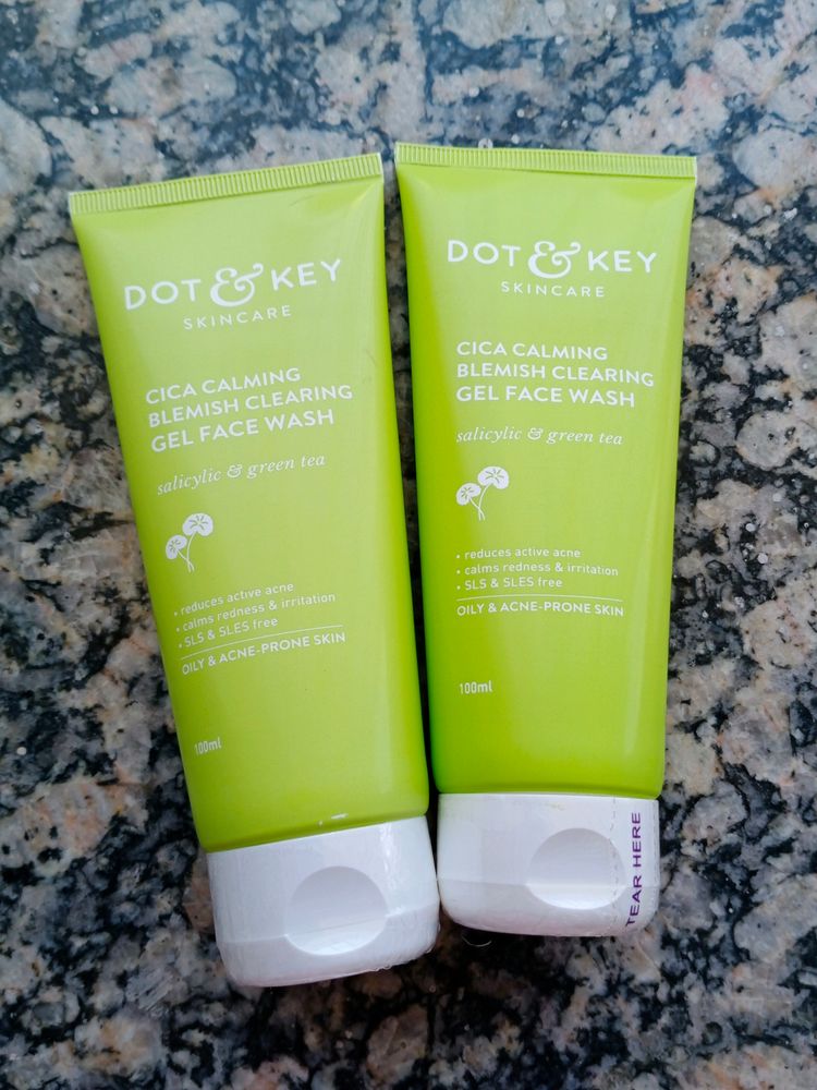 Dot &amp; Key CICA Face Wash for Acne Prone Skin, 2% Salicylic Acid Face Wash with Green Tea