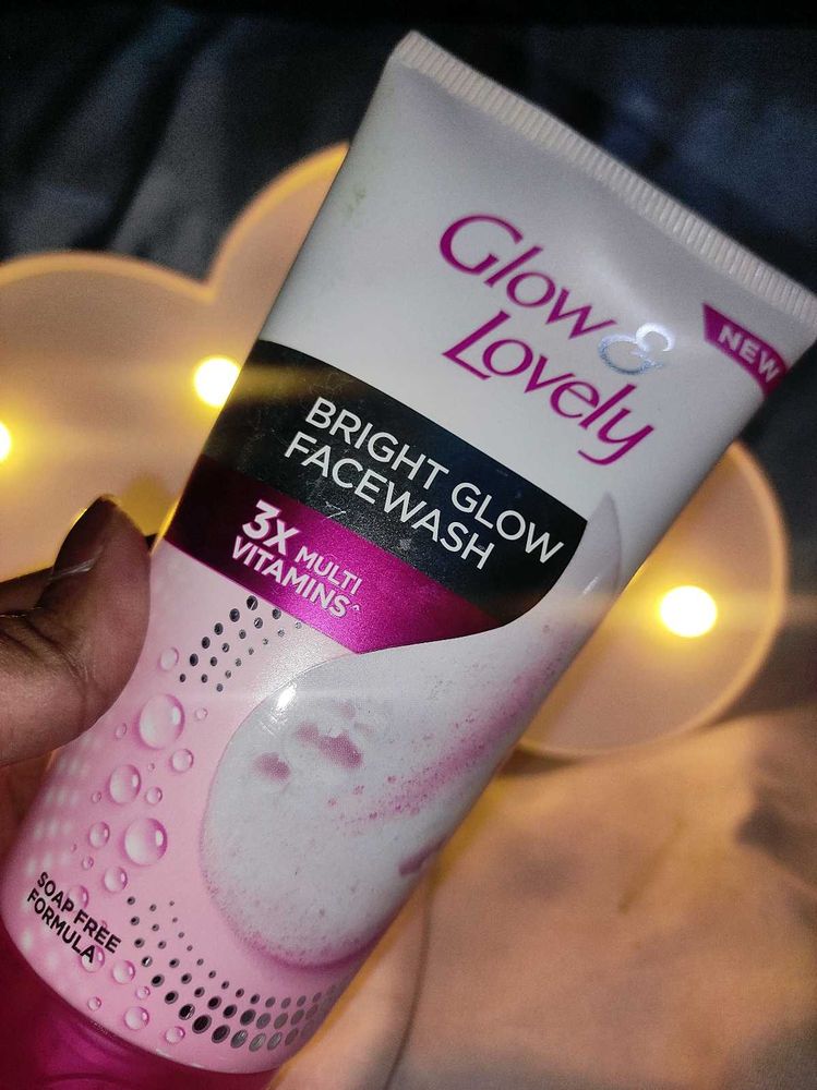 Glow &amp; Lovely face Wash
