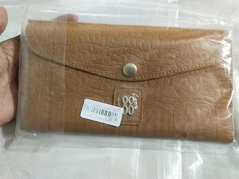 Baggit Wallet Mustard