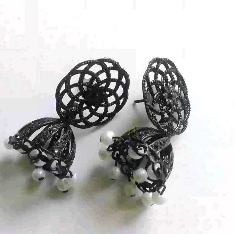 Black Jhumka Earrings with Pearls 🖤