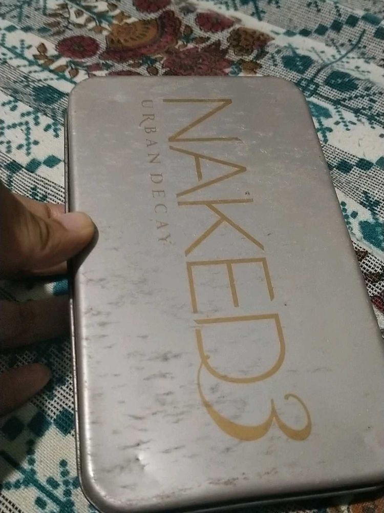 Naked3 Urban Decay Makeup Brushes
