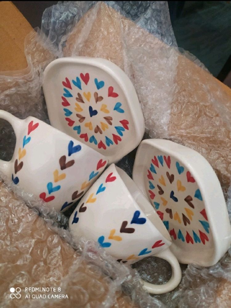 Set Of 2 Beutiful Cups With Saucer