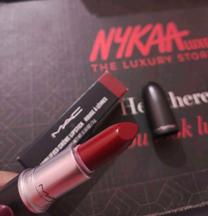 MAC Amplified Creme Lipstick - Dubbonet