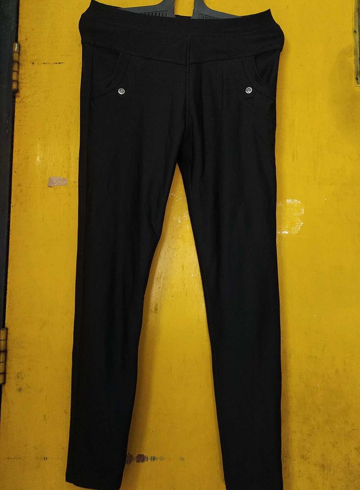 Women&#39;s Woolen Trousers