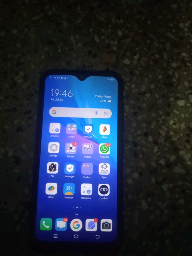 Vivo Y11 11