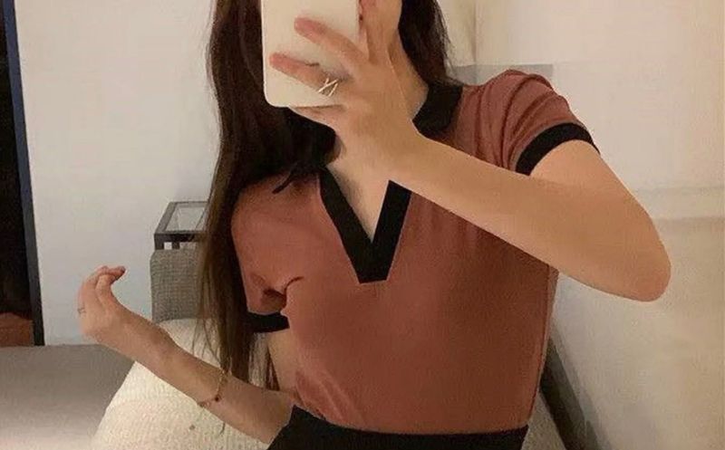 Chic Brown &amp; Black Top