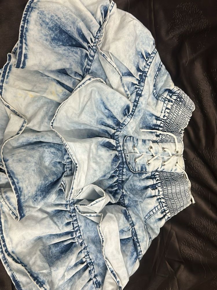 Denim Ruffle Shorts