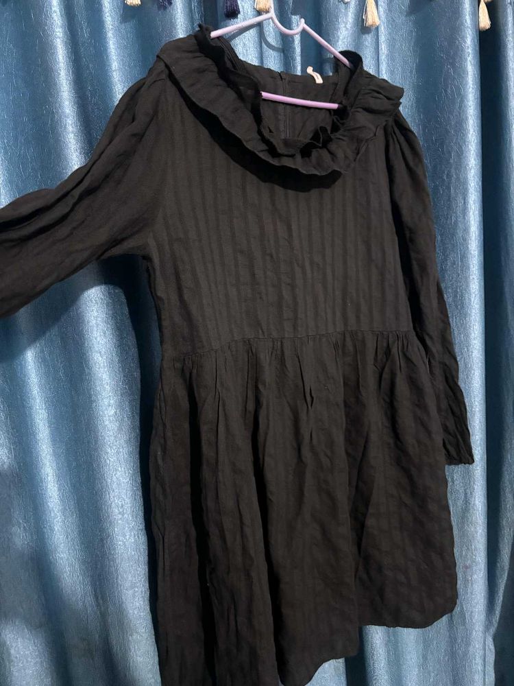 Ruffled Collar Black Dress