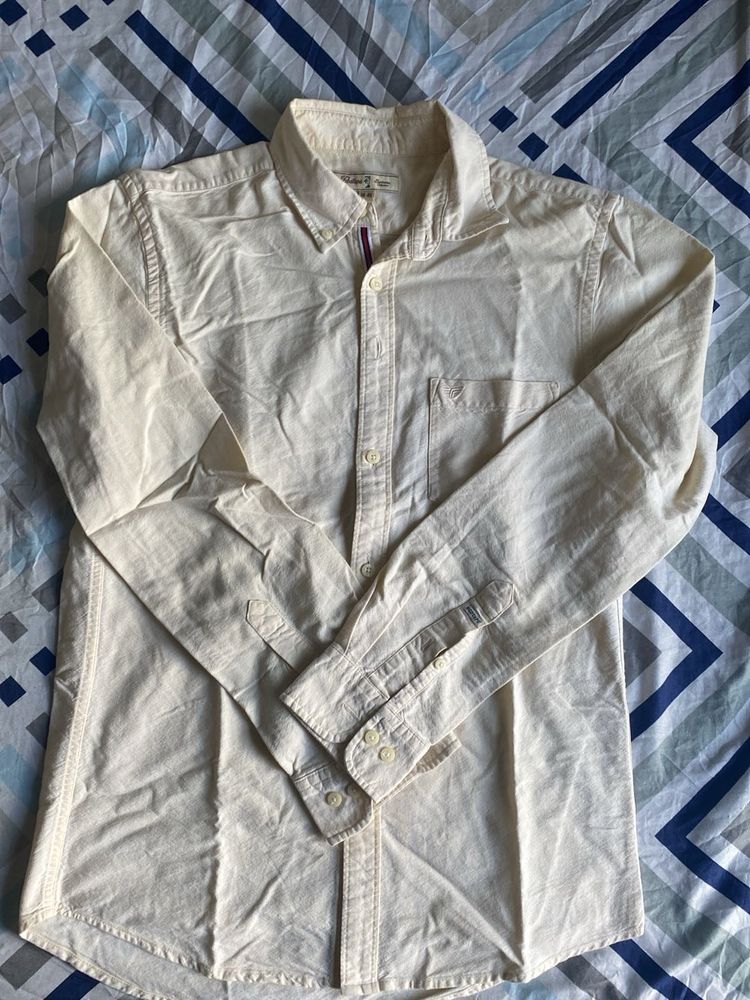 Red Tape Button-Down Shirt - Classic Style