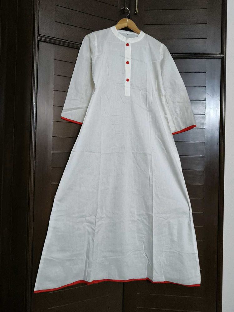 Women&#39;s Off White Chanderi Cotton Kurta