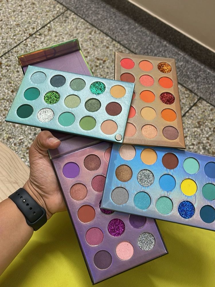eyeshadow palette