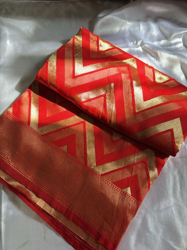Tomato Red Saree With Blouse