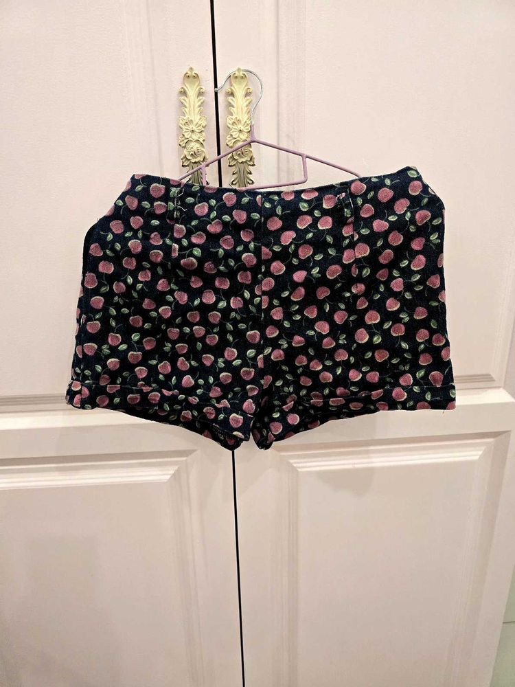 Korean Cherry shorts