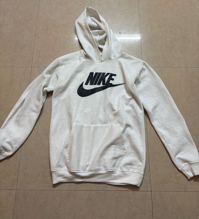 Nike Pullover Hoodie