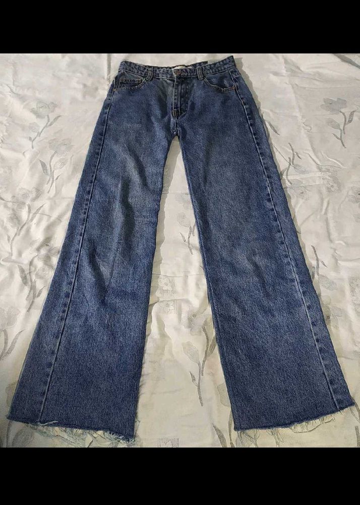 NEW TOP &amp; BAGGY JEANS