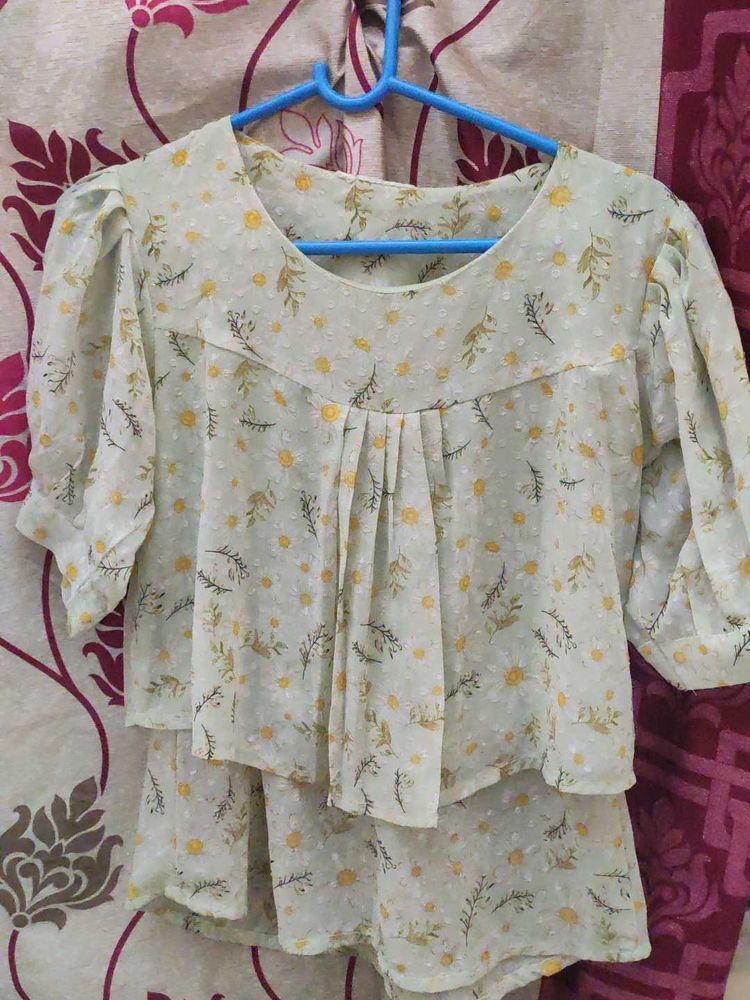 Chic Top From Zudio