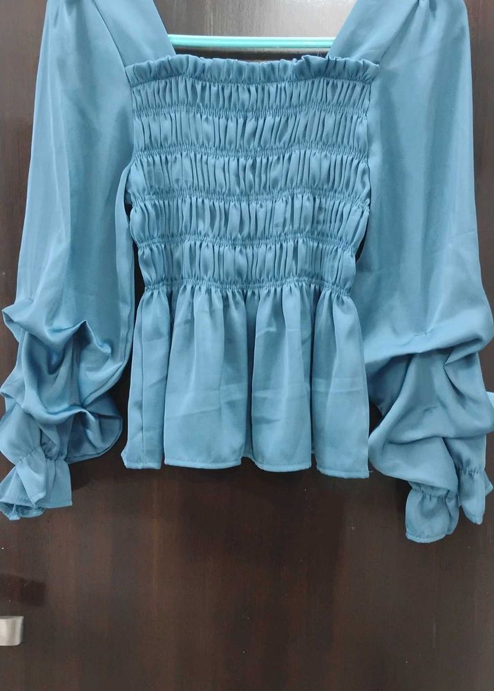 Chic Teal Blue Shocked Top