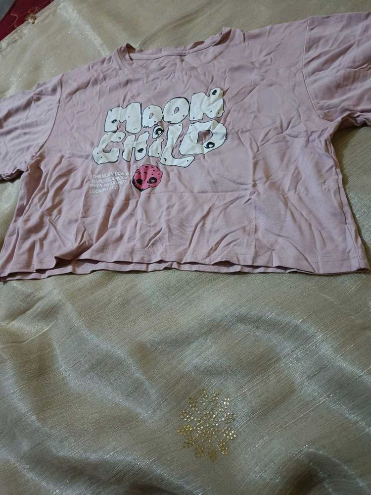 Woman Cute Moon crop tshirt