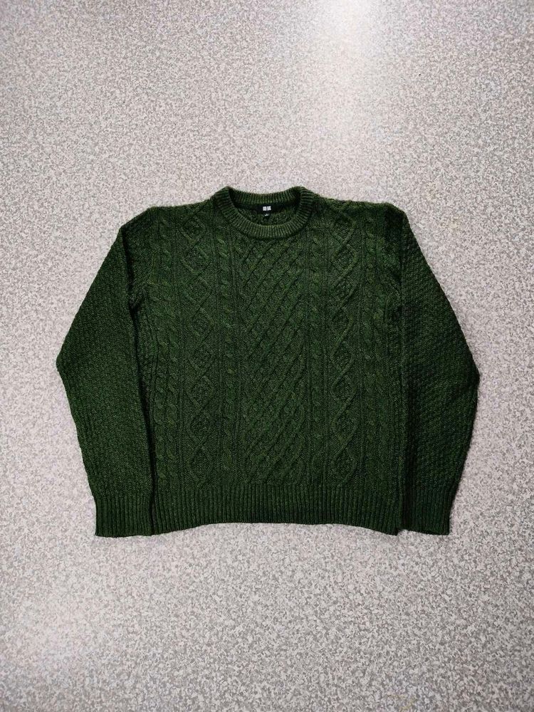 uniqlo Green Knit Sweater