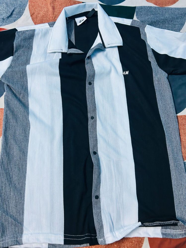 Hm Brand  Half Selves Shirt New Condition Fix Pric