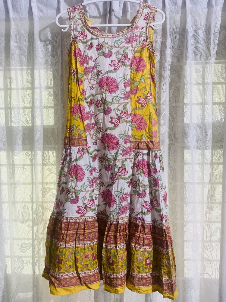 Sleeveless Printed Kurti Dress