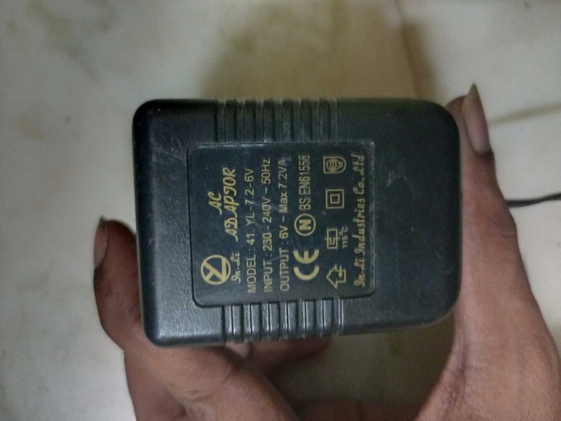 AC Adaptor