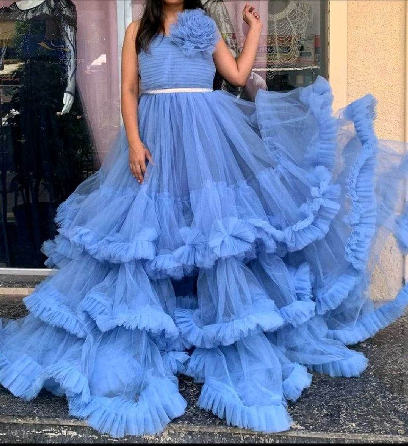 Designer Ruffle Gawon 💙 With Free HairAccessorie