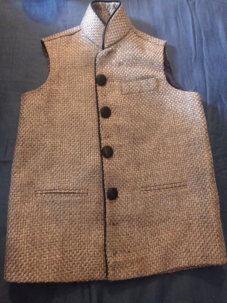 2 Formal Jute Vast Coat.