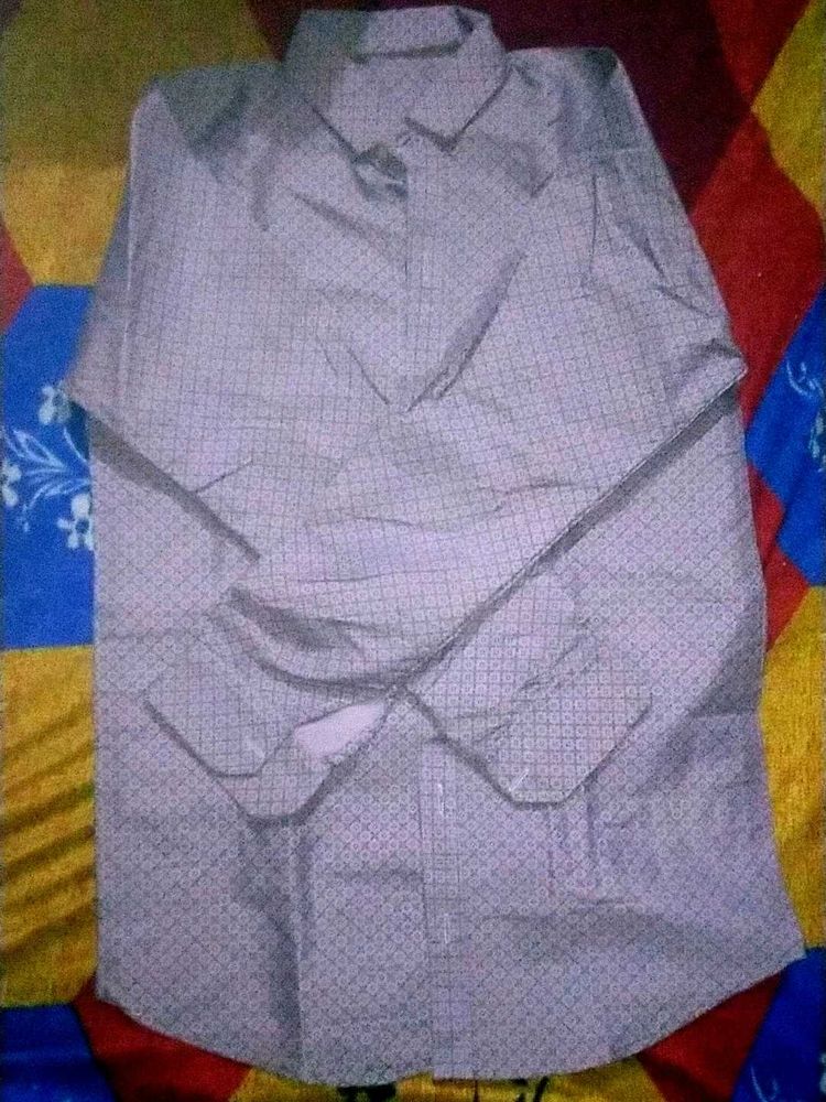 Men&#39;s Patterned Shirt