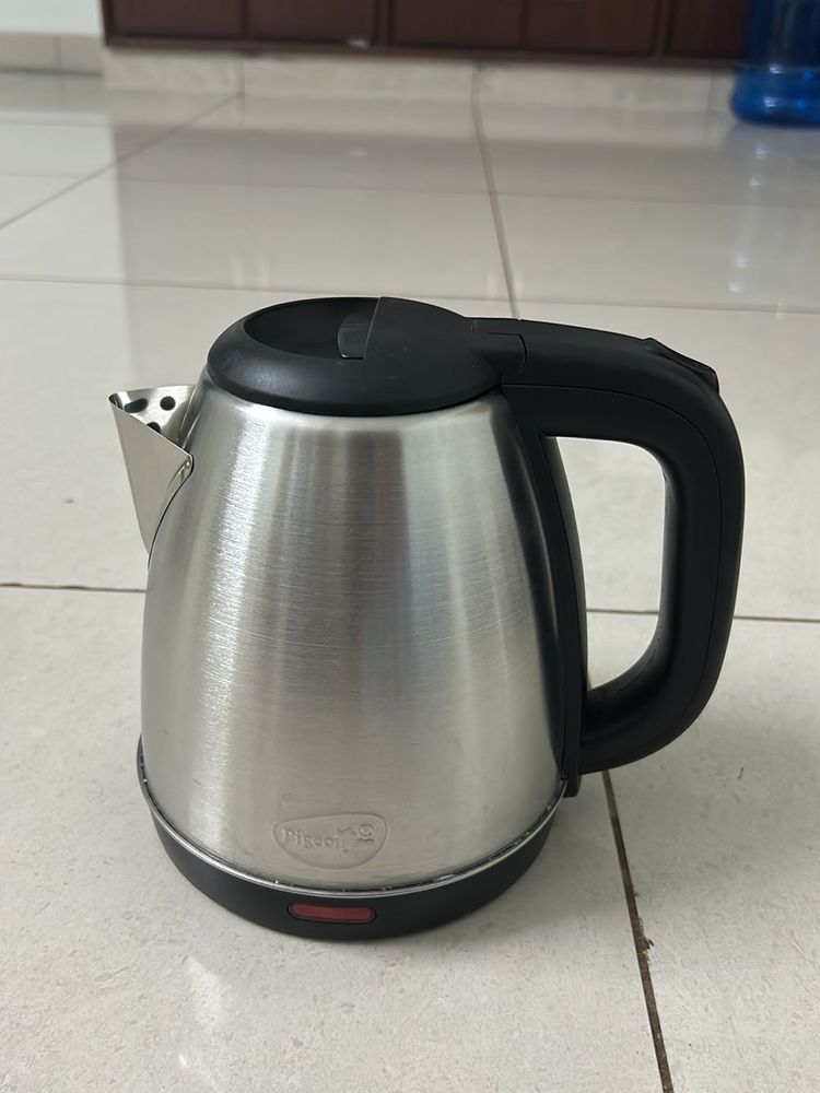 PIGEON ELECTRIC KETTLE