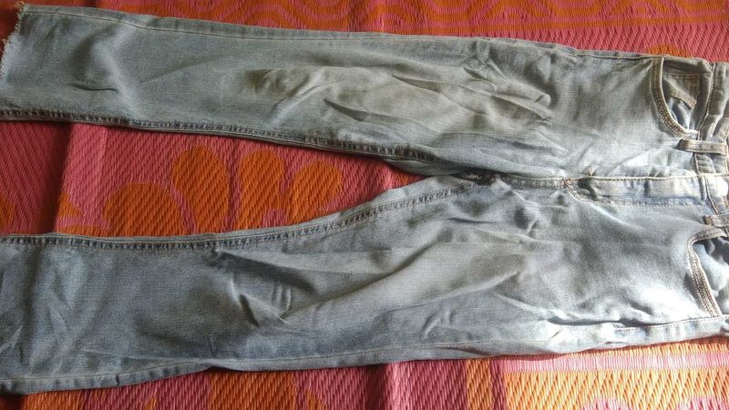 Light Wash Denim Jeans