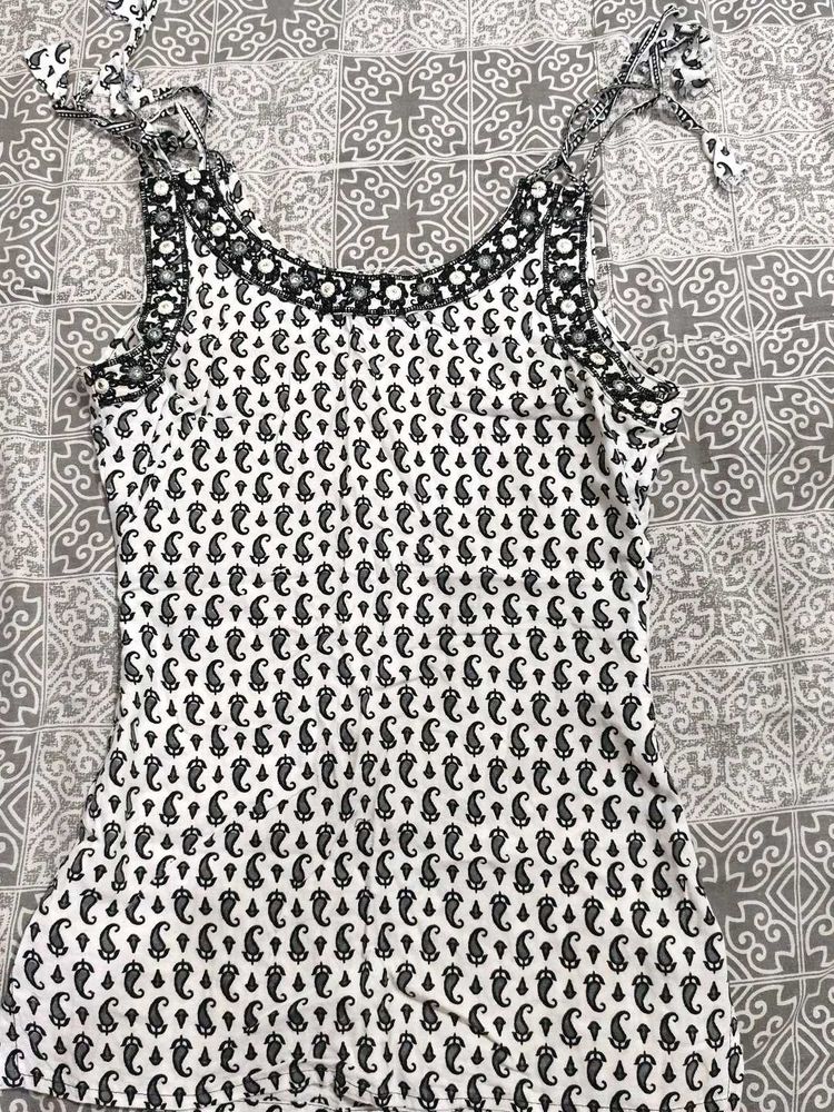 Paisley Print Tie Strap Tank Top
