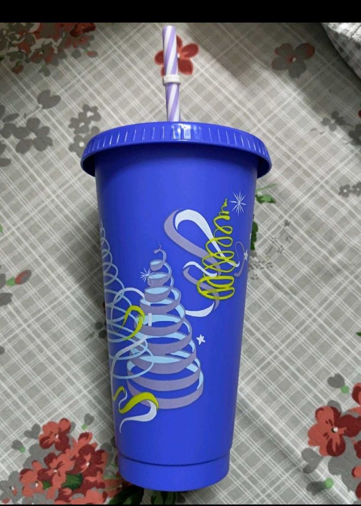 Blue Tumbler with Straw