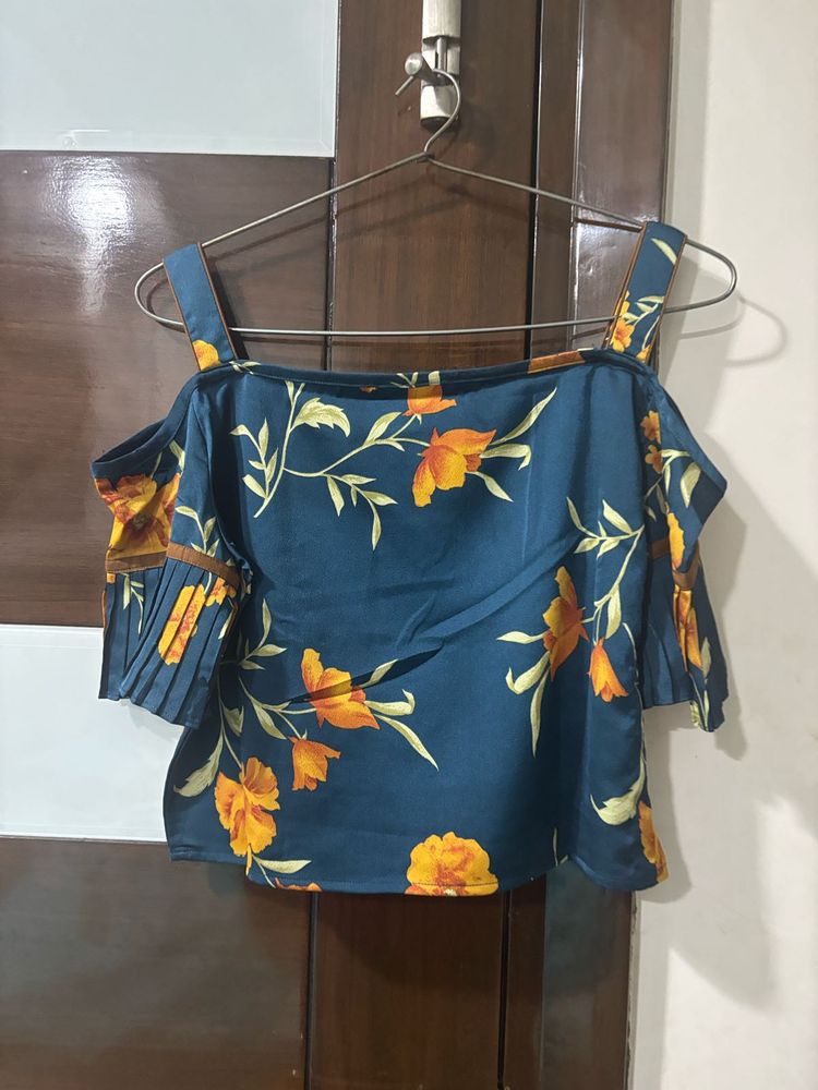 Top And Net Shirt