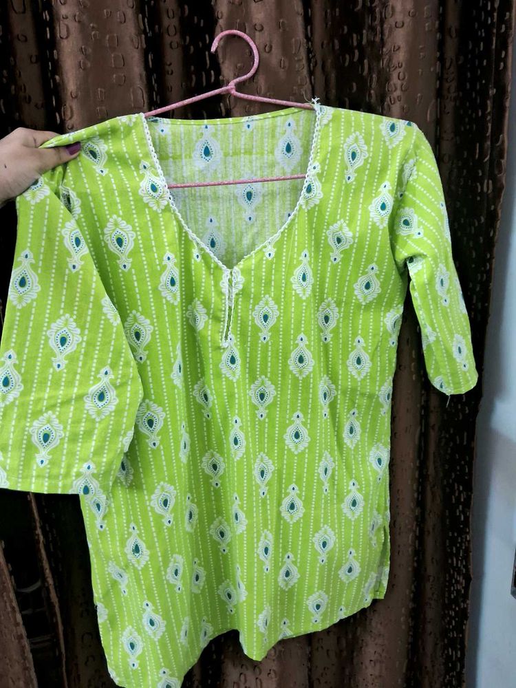 Green Printed Kurta
