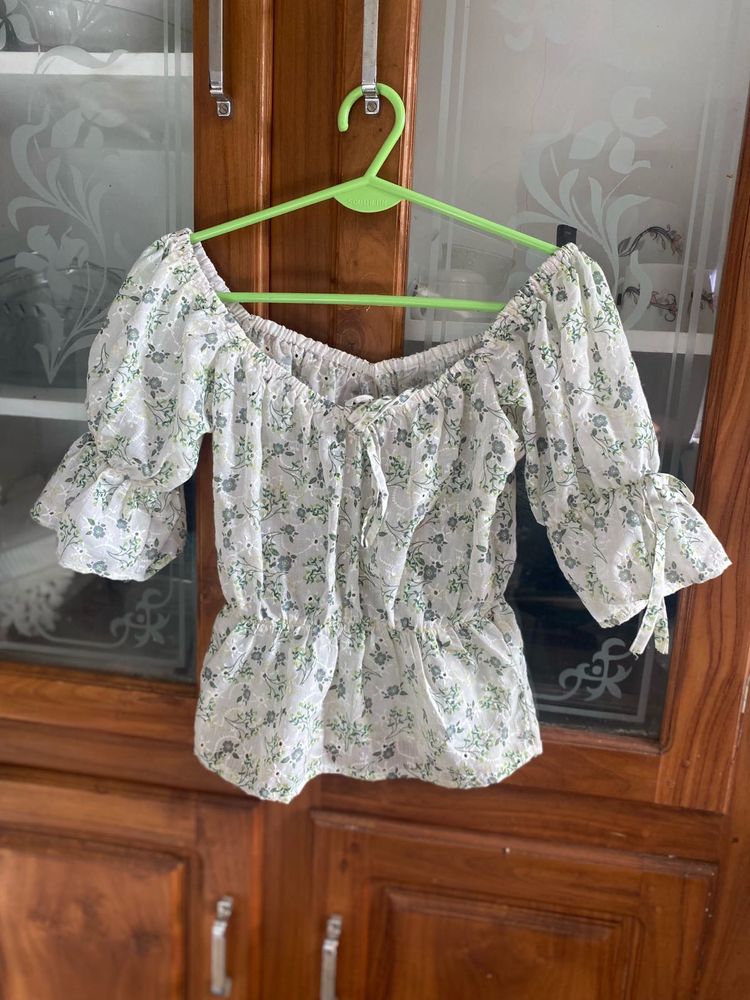Floral Off-Shoulder Top