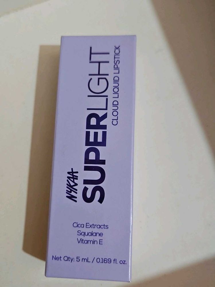 NYKAA Superlight Lipstick