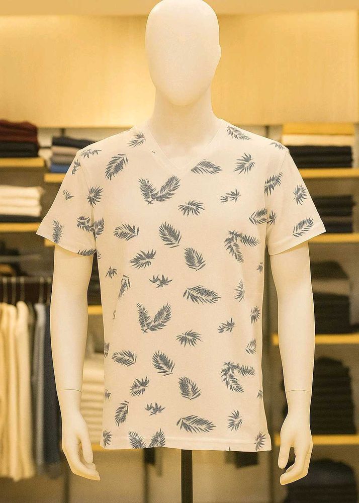 🔥 Beautiful Leaf Print T-Shirt