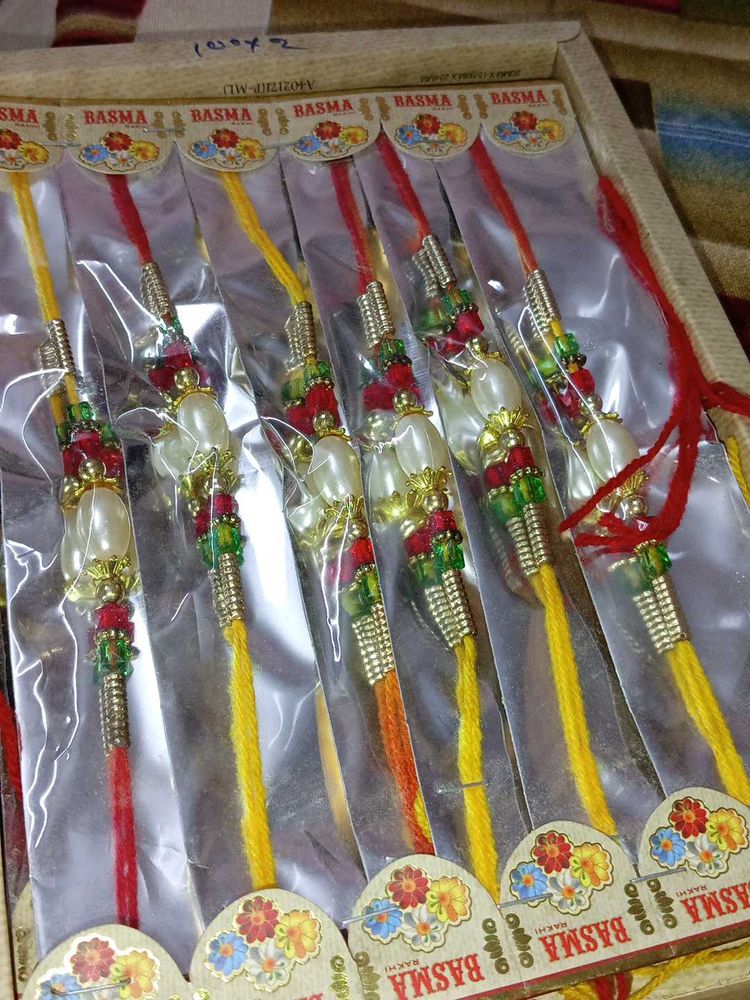 Rakhi Set 12