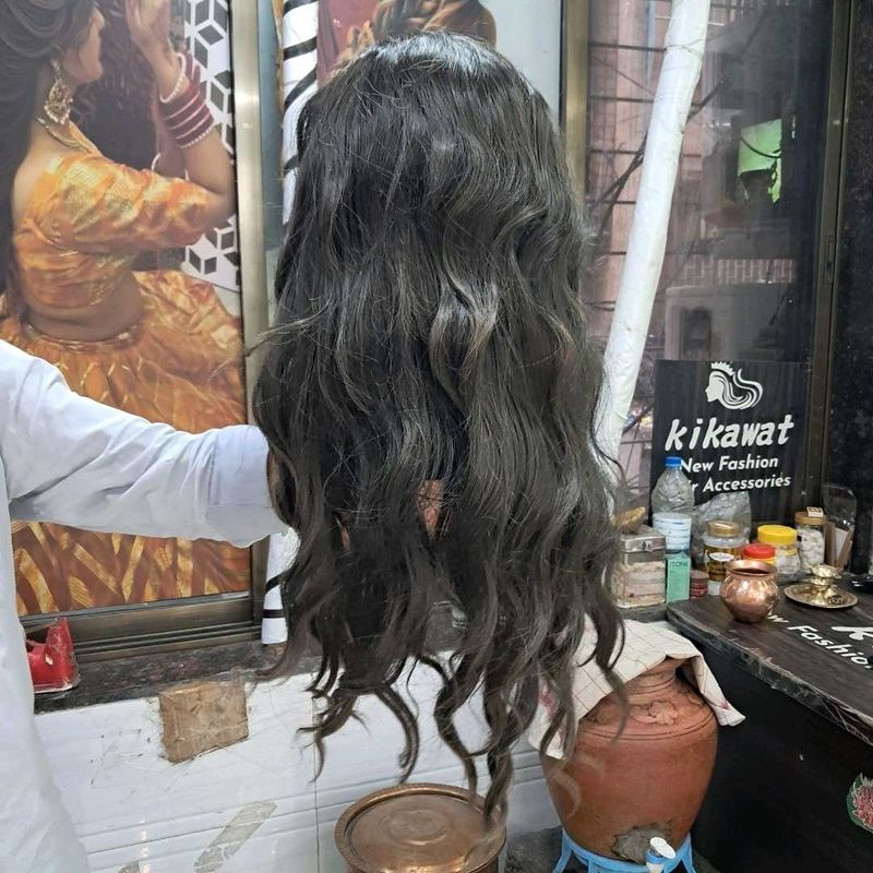 Milkbrown Wavy Hair Wig