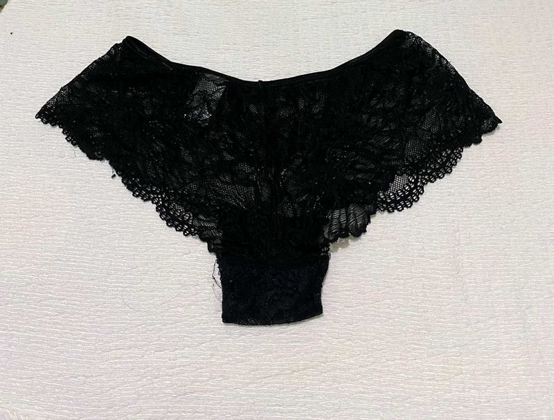 Black Lace Cheekies