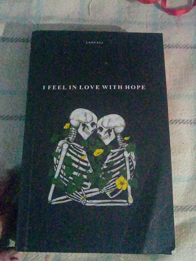 I Am Selling a Book Published by lancali