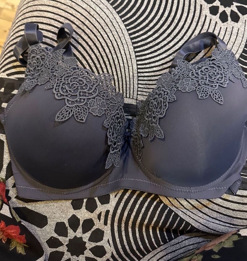 Lace Detail Bra