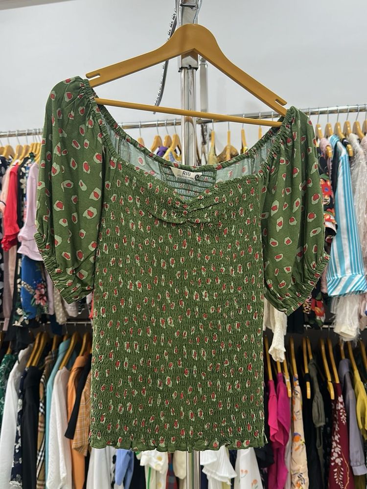 Crop Top