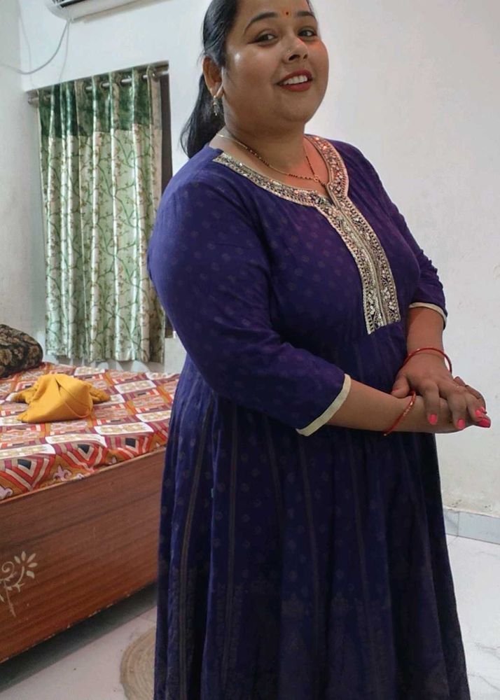 Elegant Embroidered Purple Kurti